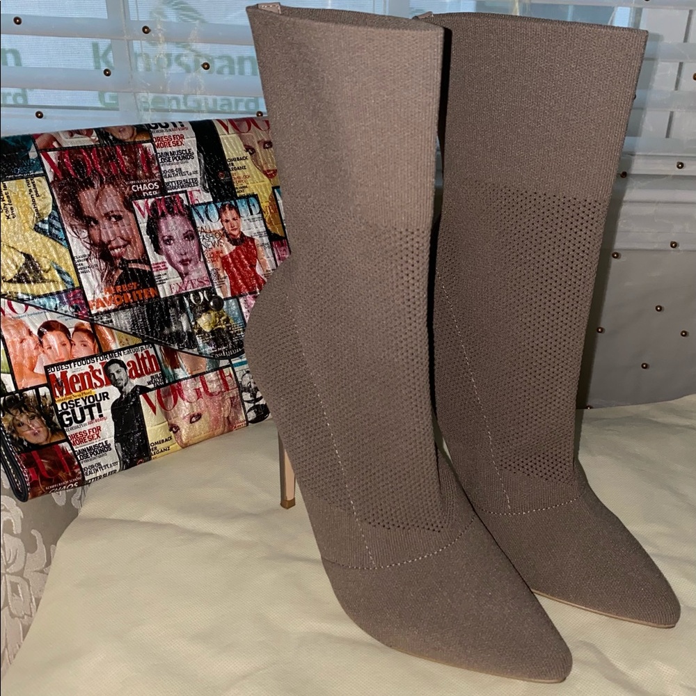 Steve Madden Gray Booties 👢